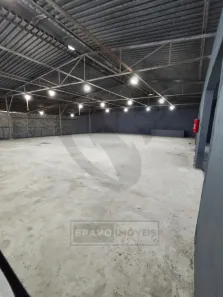 Galpão/Depósito/Armazém para venda ou aluguel, 742m² no Casa Grande, Diadema