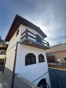 Casa com 2 Quartos à venda, 180m² no Cascatinha, Petrópolis