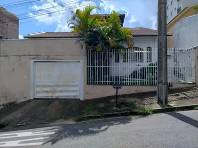 Casa com 3 Quartos à venda, 157m² no Village São Luiz, Poços de Caldas
