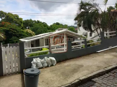 Casa de Condomínio com 3 Quartos à venda, 355m² no Jacarepaguá, Rio de Janeiro