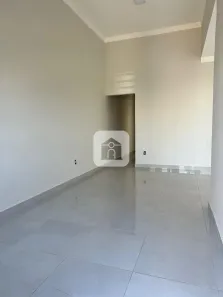 Casa com 3 Quartos à venda, 88m² no Jardim Holanda, Uberlândia