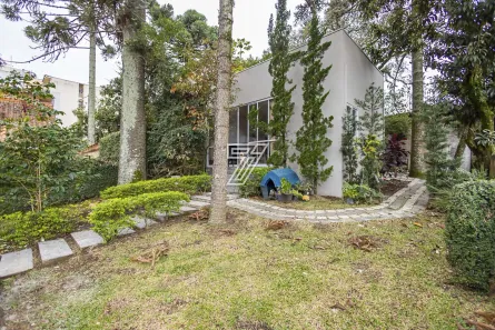 Casa com 8 Quartos à venda, 373m² no Água Verde, Curitiba