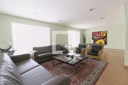 Casa com 4 Quartos à venda, 350m² no Pacaembu, São Paulo