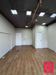 Sala Comercial para venda ou aluguel, 37m² no Baeta Neves, São Bernardo do Campo