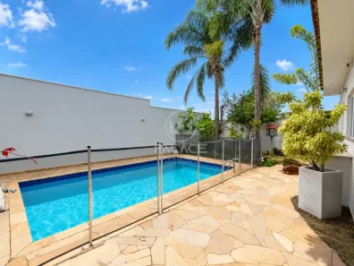 Casa de Condomínio com 3 Quartos para alugar, 180m² no Ondas, Piracicaba