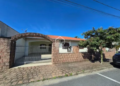 Casa com 4 Quartos à venda, 420m² no São Luís, Jaraguá do Sul