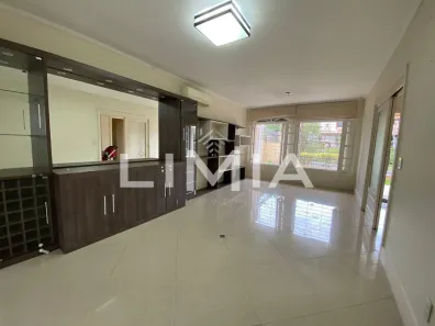 Casa com 4 Quartos à venda, 266m² no Chácara das Pedras, Porto Alegre