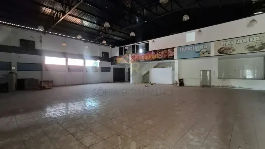 Galpão/Depósito/Armazém à venda, 550m² no Jardim Jóquei Clube, Ribeirão Preto