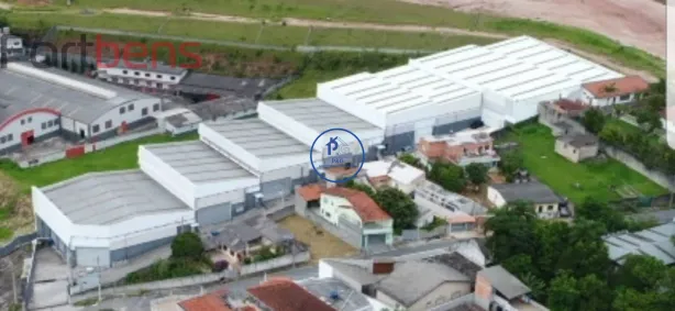 Galpão/Depósito/Armazém para alugar, 2000m² no Laranjeiras, Caieiras