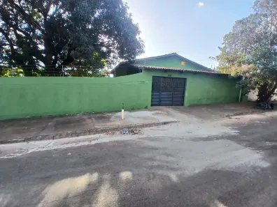 Apartamento com 4 Quartos para alugar, 230m² no Jardim Vila Boa, Goiânia