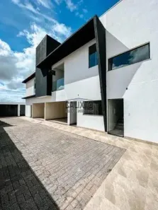 Sobrado com 3 Quartos à venda, 130m² no Novo Mundo, Uberlândia