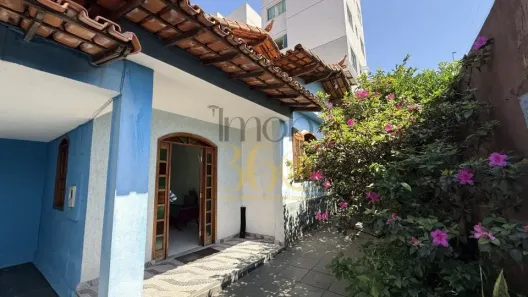 Casa com 4 Quartos à venda, 375m² no Brasil Industrial (Barreiro), Belo Horizonte