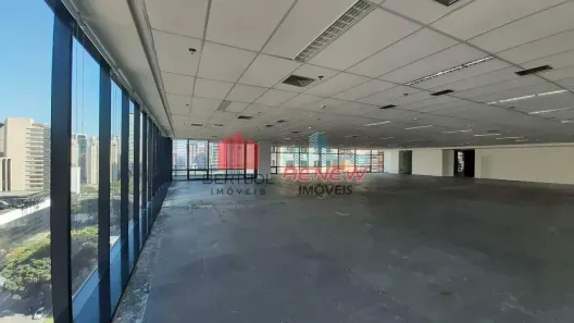 Sala Comercial para alugar, 426m² no Vila Nova Conceição, São Paulo