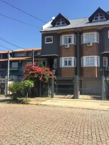 Casa com 3 Quartos à venda, 285m² no Jardim Itu, Porto Alegre