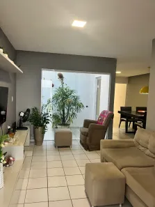 Casa com 3 Quartos para alugar, 180m² no Ponta Verde, Maceió