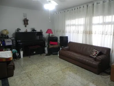 Sobrado com 3 Quartos à venda, 247m² no Rudge Ramos, São Bernardo do Campo