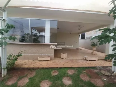 Casa com 3 Quartos para alugar, 275m² no Parque Residencial Comendador Mançor Daud, São José do Rio Preto