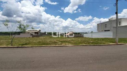 Lote/Terreno à venda, 525m² no Residencial Terras de Ártemis (Ártemis), Piracicaba