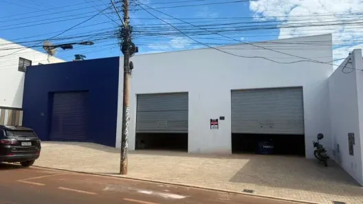 Casa com 1 Quarto para alugar, 768m² no Centro, Itumbiara