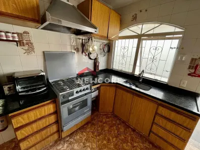 Casa com 3 Quartos à venda, 308m² no Vila Souto, Bauru