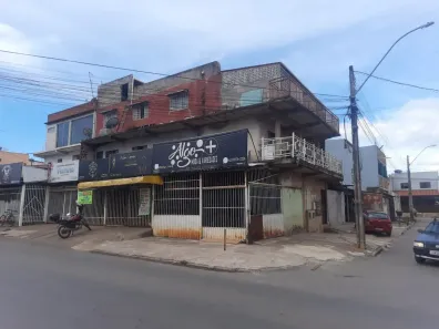Prédio Residencial com 6 Quartos à venda, 300m² no Recanto das Emas, Brasília