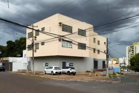 Ponto Comercial à venda, 880m² no Araés, Cuiabá