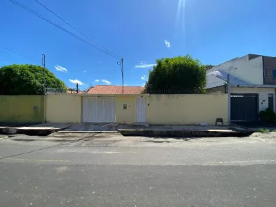 Casa com 3 Quartos para alugar, 220m² no Ininga, Teresina