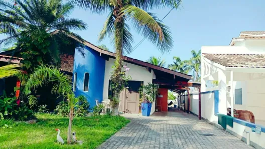 Casa de Condomínio com 4 Quartos à venda, 300m² no Enseada, Guarujá