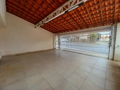 Casa com 3 Quartos à venda, 251m² no Novo Cruzeiro, Itatiba