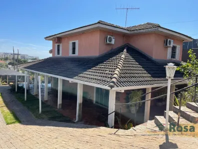 Sobrado com 4 Quartos à venda, 349m² no Jardim Cuiabá, Cuiabá