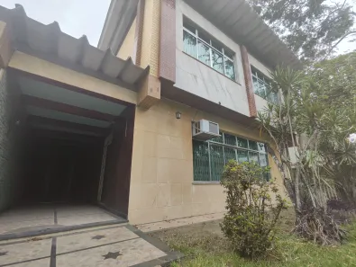 Casa com 4 Quartos à venda, 280m² no Tanque, Rio de Janeiro