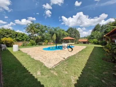 Fazenda/Sítio com 5 Quartos à venda, 300m² no Bairro Campos de Santo Antônio, Itu