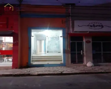 Casa com 3 Quartos para alugar, 100m² no Centro, Taubaté