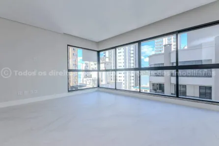 Apartamento com 3 Quartos à venda, 130m² no Centro, Balneário Camboriú