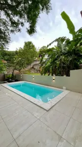 Casa com 4 Quartos para alugar, 225m² no Sambaqui, Florianópolis