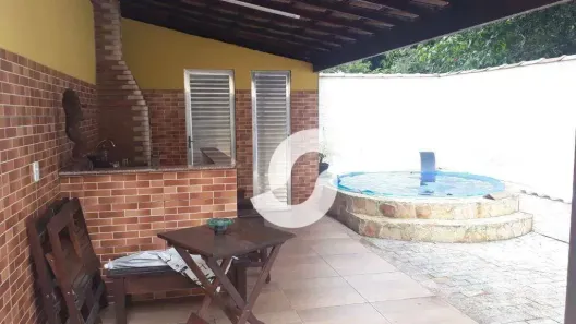 Casa com 3 Quartos à venda, 180m² no Piratininga, Niterói