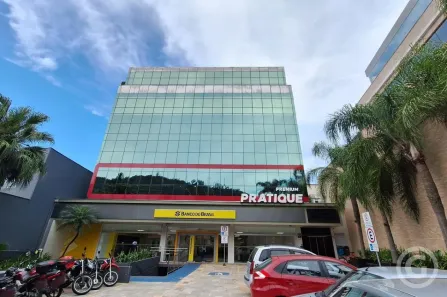 Sala Comercial para alugar, 950m² no Trindade, Florianópolis