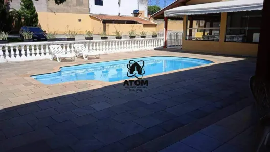 Casa com 3 Quartos à venda, 400m² no Morada dos Nobres, Taubaté