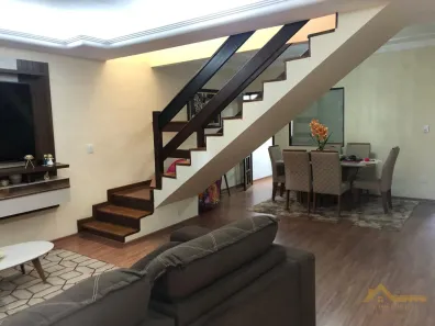 Casa com 3 Quartos à venda, 235m² no Jardim Amália, Volta Redonda