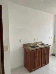 Apartamento com 2 Quartos para alugar, 60m² no Quarenta Horas (Coqueiro), Ananindeua