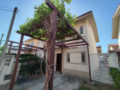 Casa de Condomínio com 3 Quartos para alugar, 85m² no Planalto, Natal