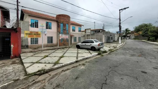 Ponto Comercial para alugar, 207m² no Rio Bonito, São Paulo