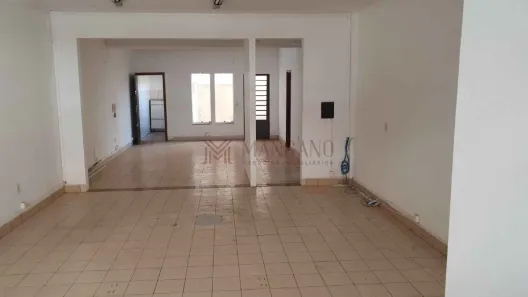 Imóvel Comercial com 6 Quartos para venda ou aluguel, 350m² no Centro, Bauru