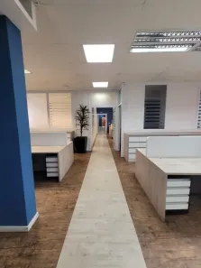 Prédio Comercial para alugar, 1074m² no Ressacada, Itajaí