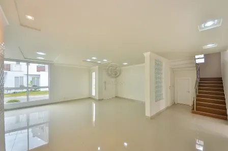 Casa de Condomínio com 4 Quartos à venda, 251m² no Butiatuvinha, Curitiba