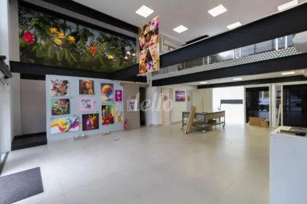 Prédio Comercial para alugar, 270m² no Green Valley Alphaville, Barueri