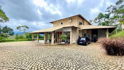 Casa de Condomínio com 5 Quartos à venda, 3000m² no Itaipava, Petrópolis