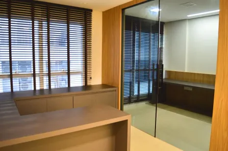Sala Comercial para alugar, 28m² no Itacorubi, Florianópolis