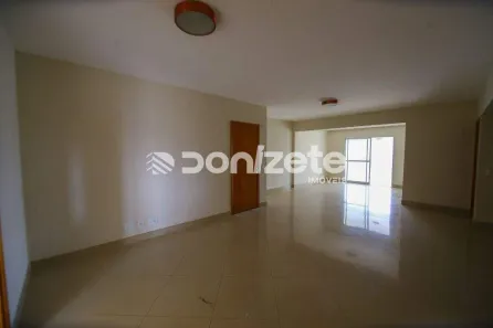 Apartamento com 3 Quartos para alugar, 175m² no Jardim, Santo André