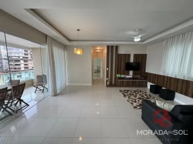 Apartamento com 3 Quartos para alugar, 130m² no Meia Praia, Itapema